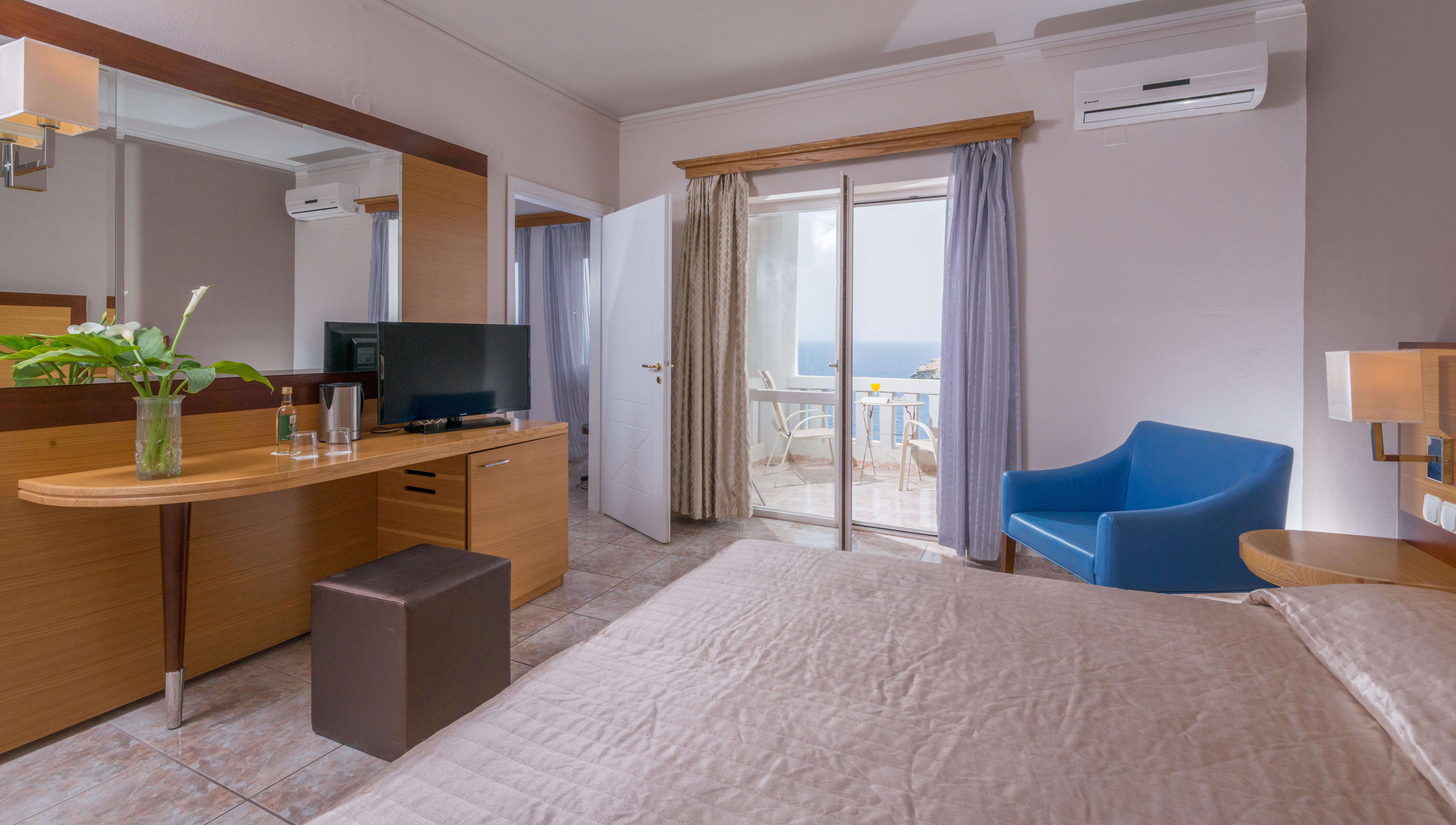 Athina Palace Resort & Spa Agia Pelagia Exterior foto