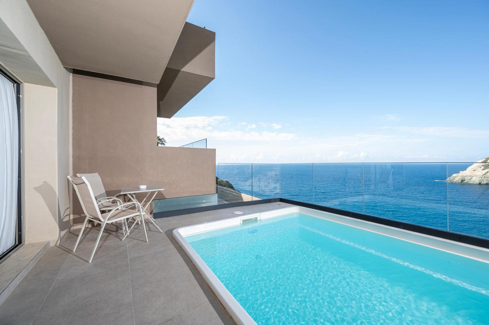 Athina Palace Resort & Spa Agia Pelagia Exterior foto