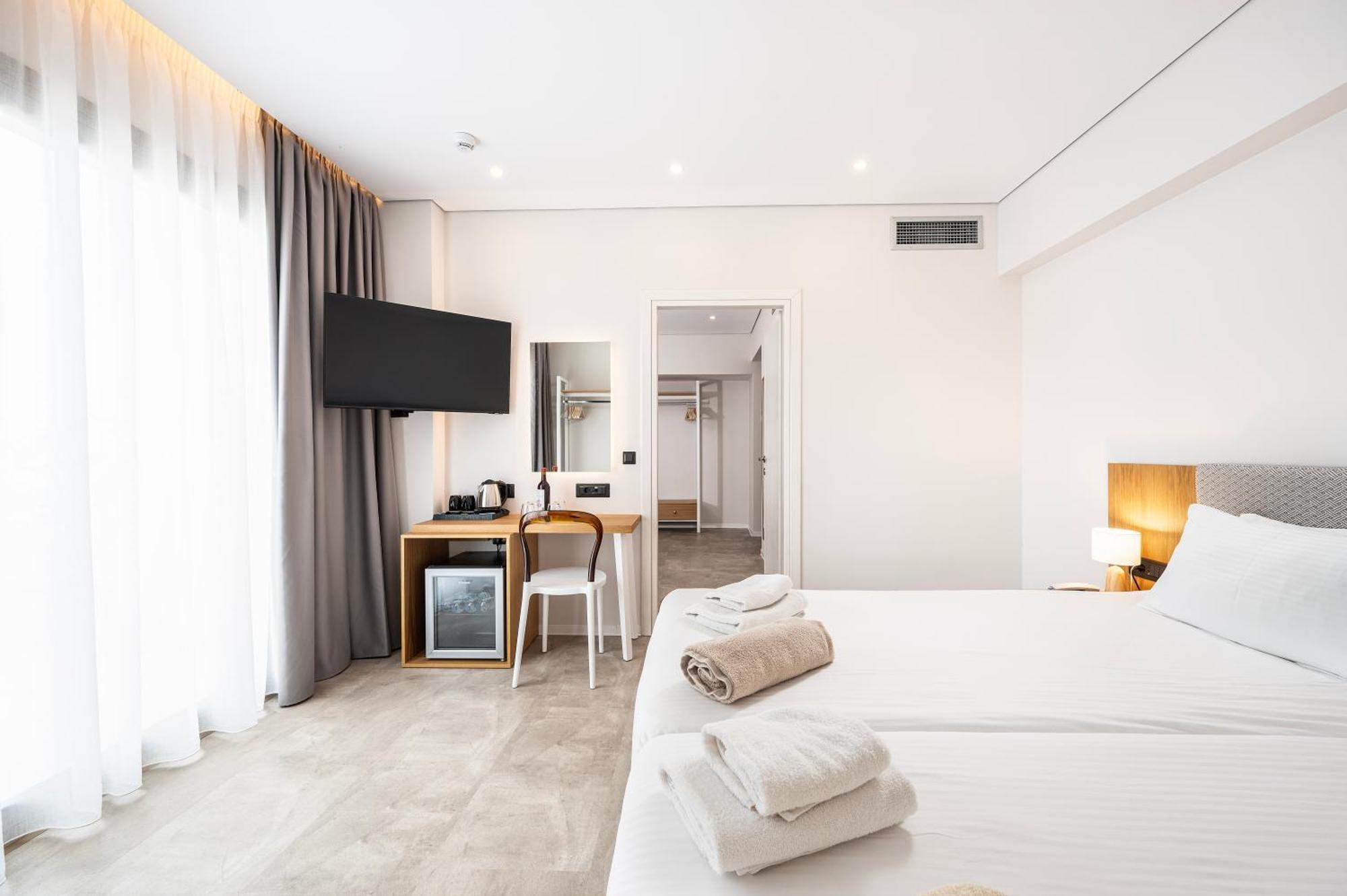 Athina Palace Resort & Spa Agia Pelagia Exterior foto