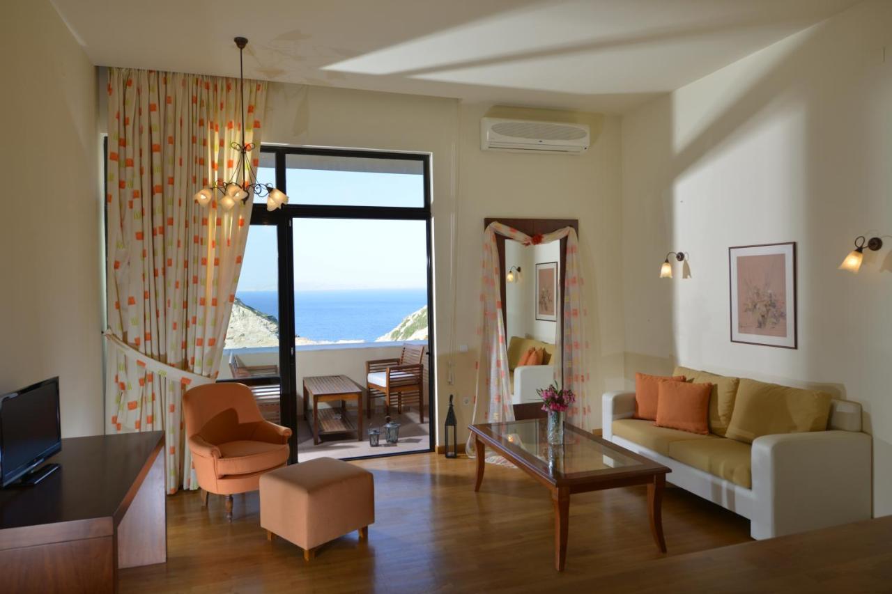 Athina Palace Resort & Spa Agia Pelagia Exterior foto