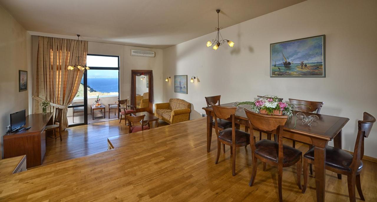 Athina Palace Resort & Spa Agia Pelagia Exterior foto